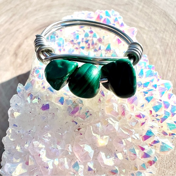 Malachite Crystal Ring Size 7 - Picture 3 of 8